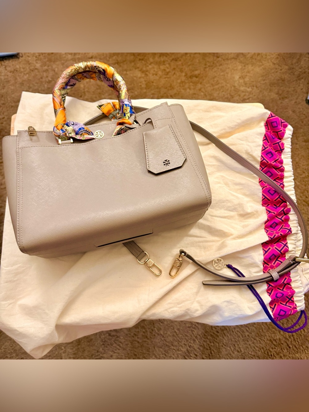 Tory Burch w/ FREE wallet and  scarf